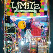 shop photo